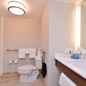 King Room Mobility Access or Hearing Accessible